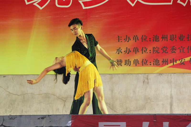 IMG_2211_71330.jpg IMG_2211_71330.jpg